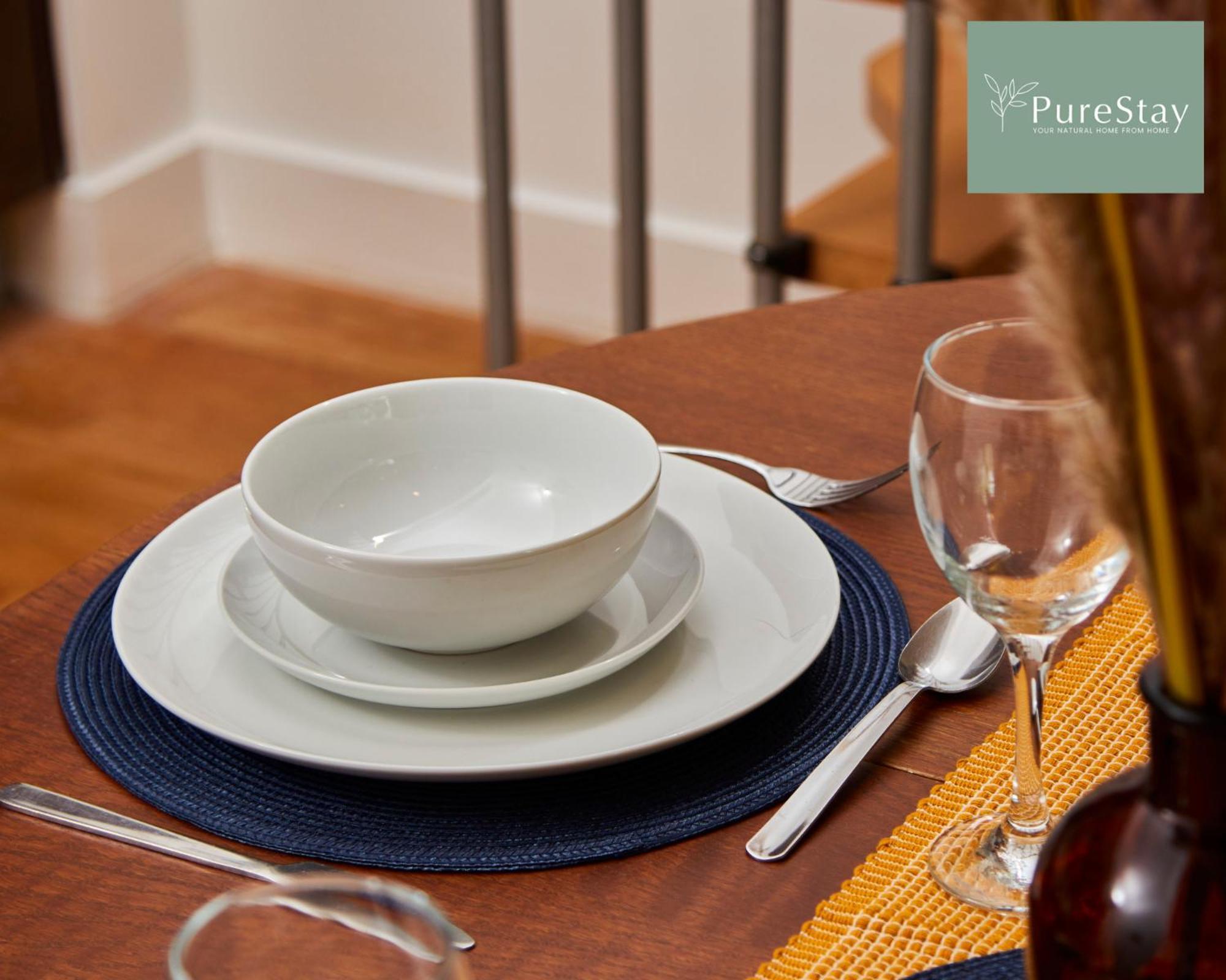 Beautiful Four Bed House By Purestay Short Lets & Serviced Accommodation Coventry With Parking Bagian luar foto